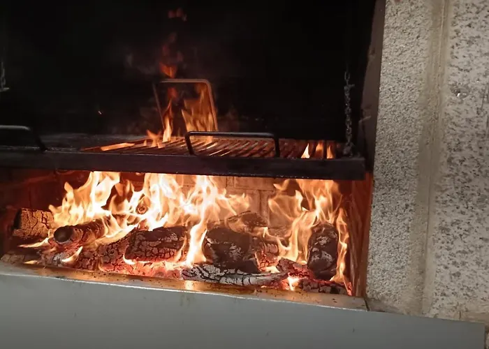 El Almendro Del Cura Casa vacanze Villarmayor (Castile and Leon)